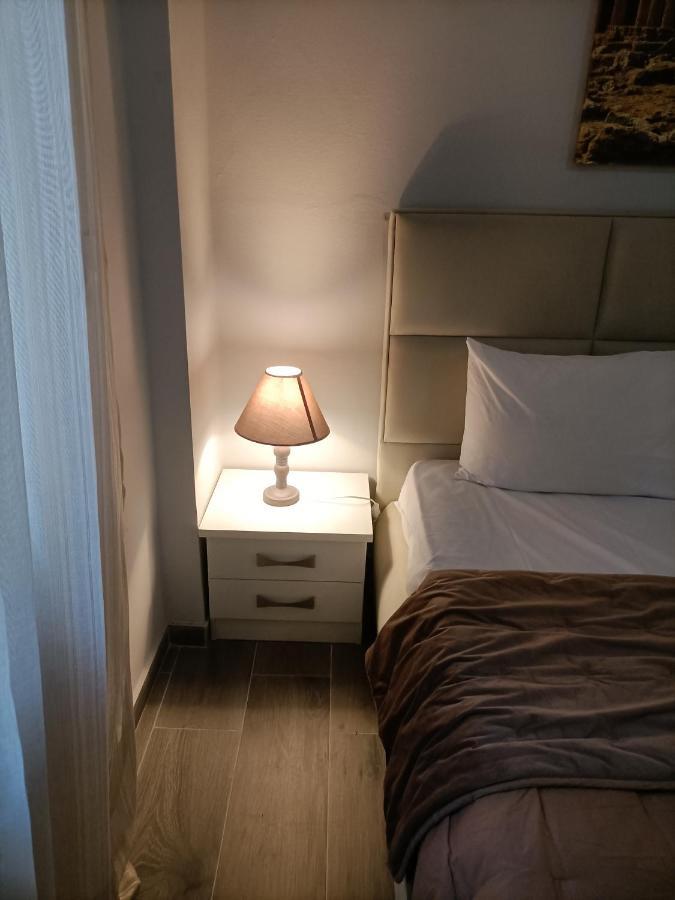 Modern Comfy Lejlighed Athen Eksteriør billede